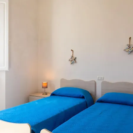 Il Golfo E La - A Due Passi Da Procchio Apartamento *